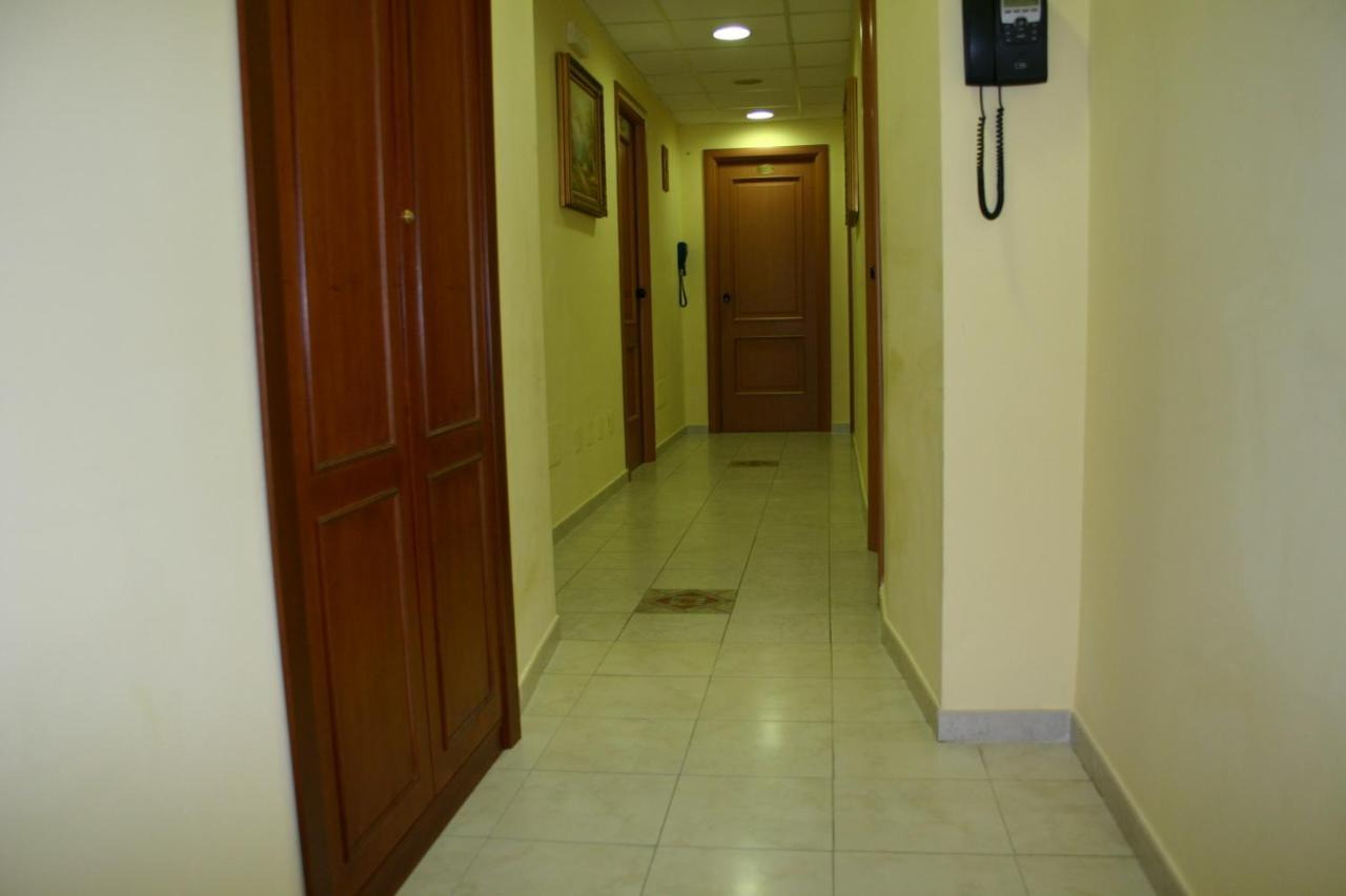 Hotel Milano Naples Exterior photo