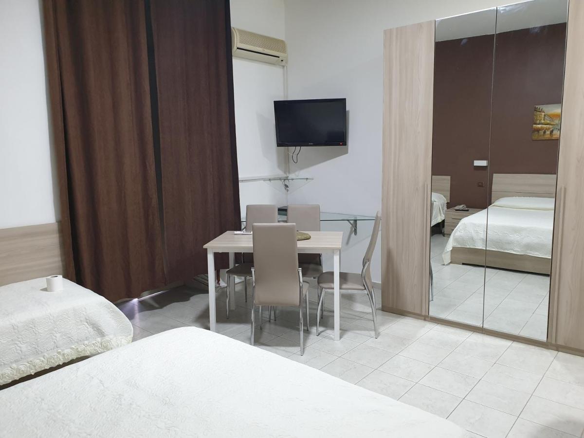Hotel Milano Naples Exterior photo